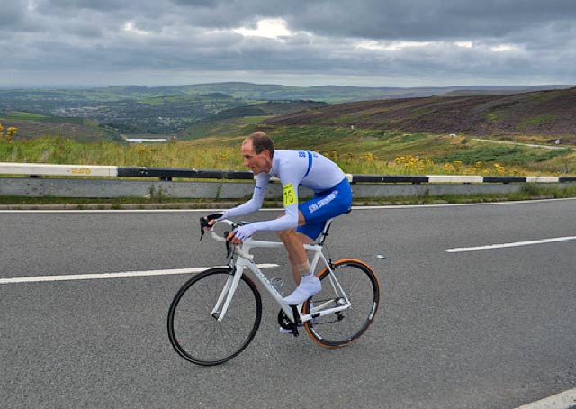 Hill Climbing Technique - Get Fast! - I Love Bicycling