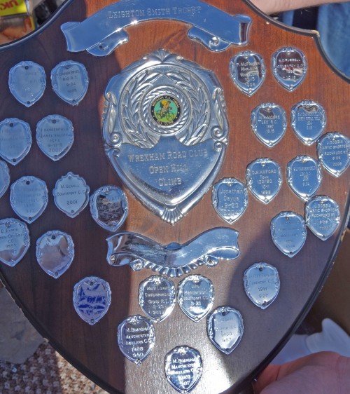 leighton-smith-trophy