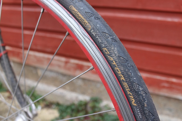 winter road bike tyres 700 x 25