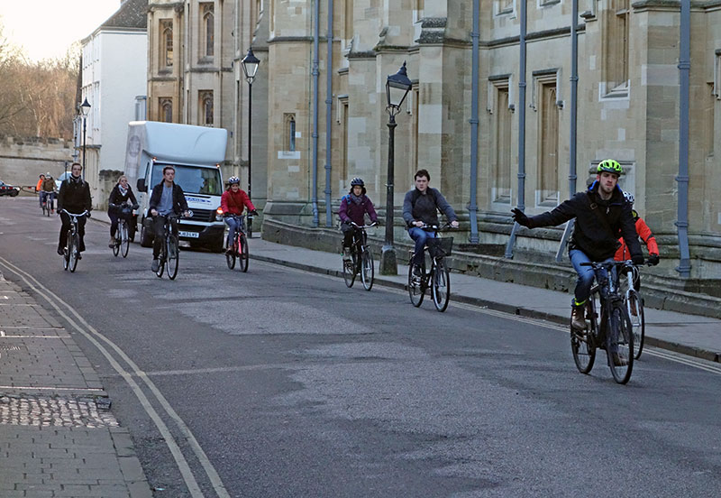 cyclists-street-new