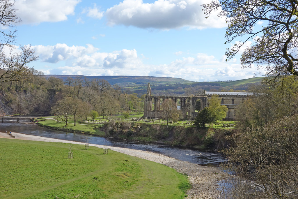 bolton-abbey