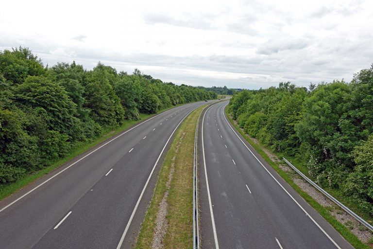 a2-dual-carriageway-robert-ashby-cc-by-sa-2-0-geograph-ireland