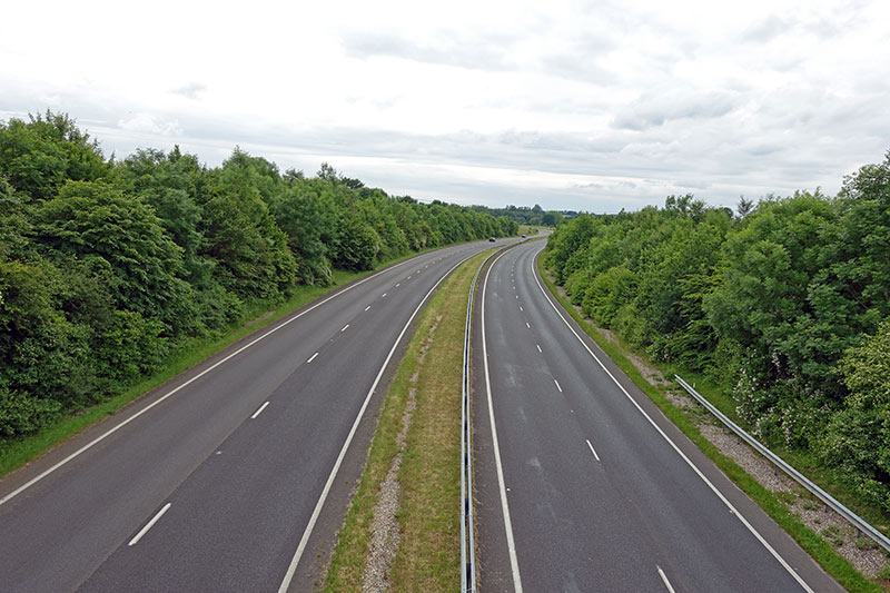 dual-carriageway-empty